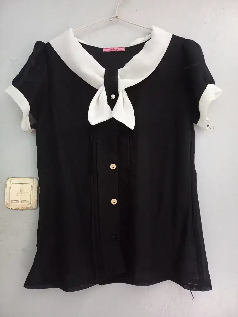 Preloved atasan dan jaket