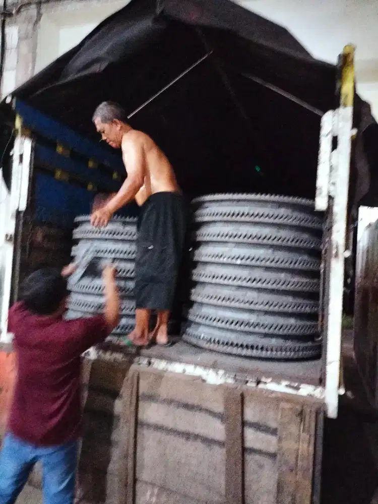 Gigi molen semen lengkap bisa eceran