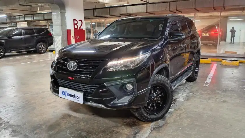 Pajak Panjang TDP 15,5JT Toyota Fortuner 2.4 4x2 VRZ TRD Solar-AT 2017