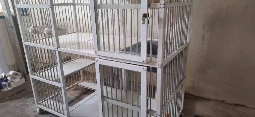 Kandang Kucing Besar MurahTingkat 2 Pintu alumunium+Baju kucing