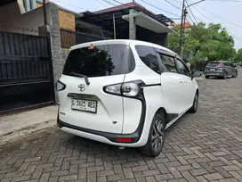 Toyota Sienta 2017 Bensin