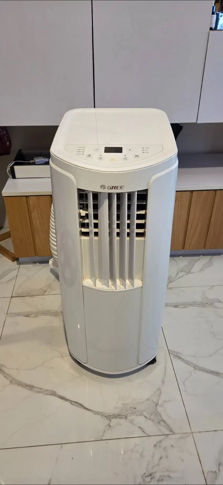 GREE AC Portable 1PK - Air Purifier - WIFI Control - Model GPC-09P1