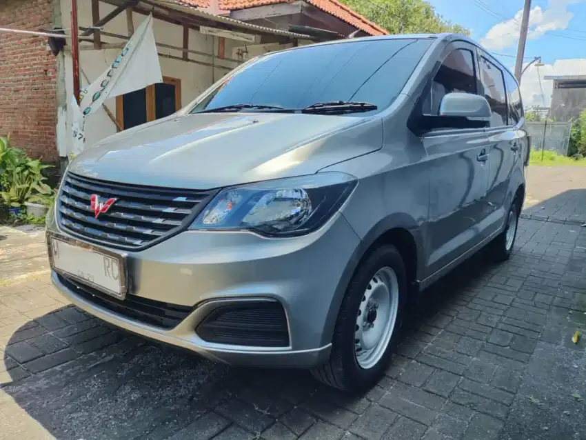 Wuling Formo S  1.2 MT 2023 8 seater