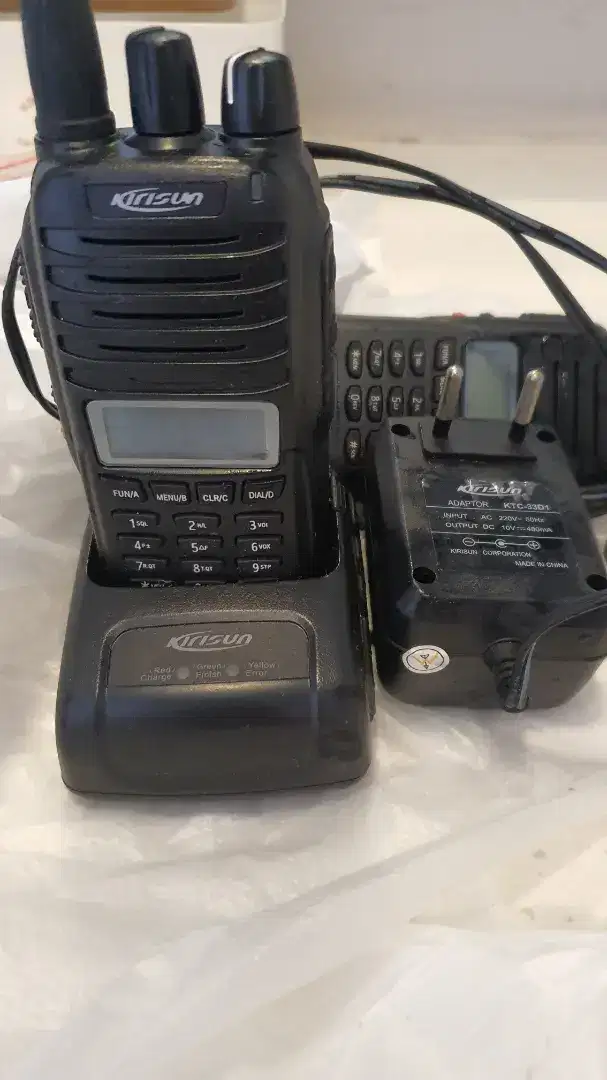 Walkie Talkie 8 buah pakai sekali