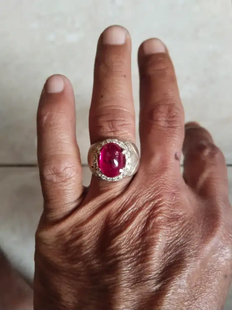 Merah siam ring perak
