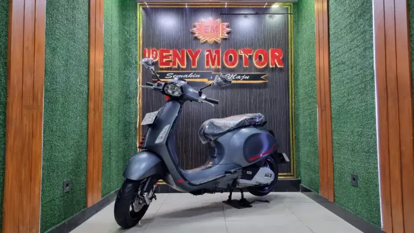 UD ENY MOTOR - Piaggio Vespa Sprint S ABS thn 2023 fresh