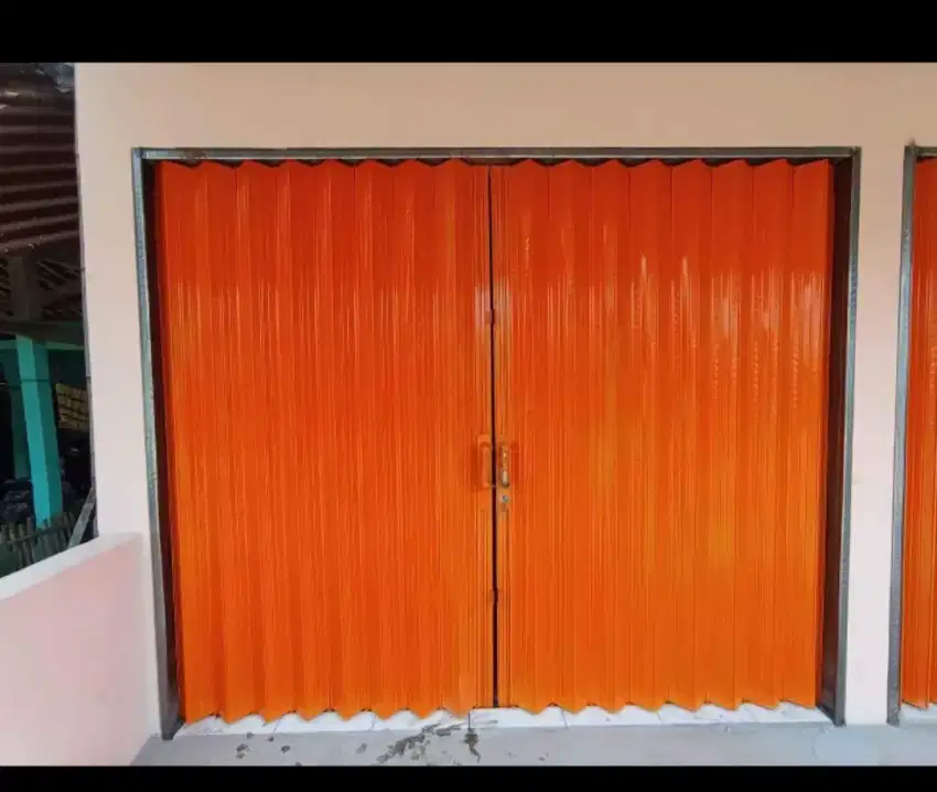 Rolling door dan folding gate