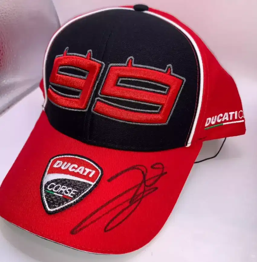 Uniqlo topi Ducati. Tag motogp