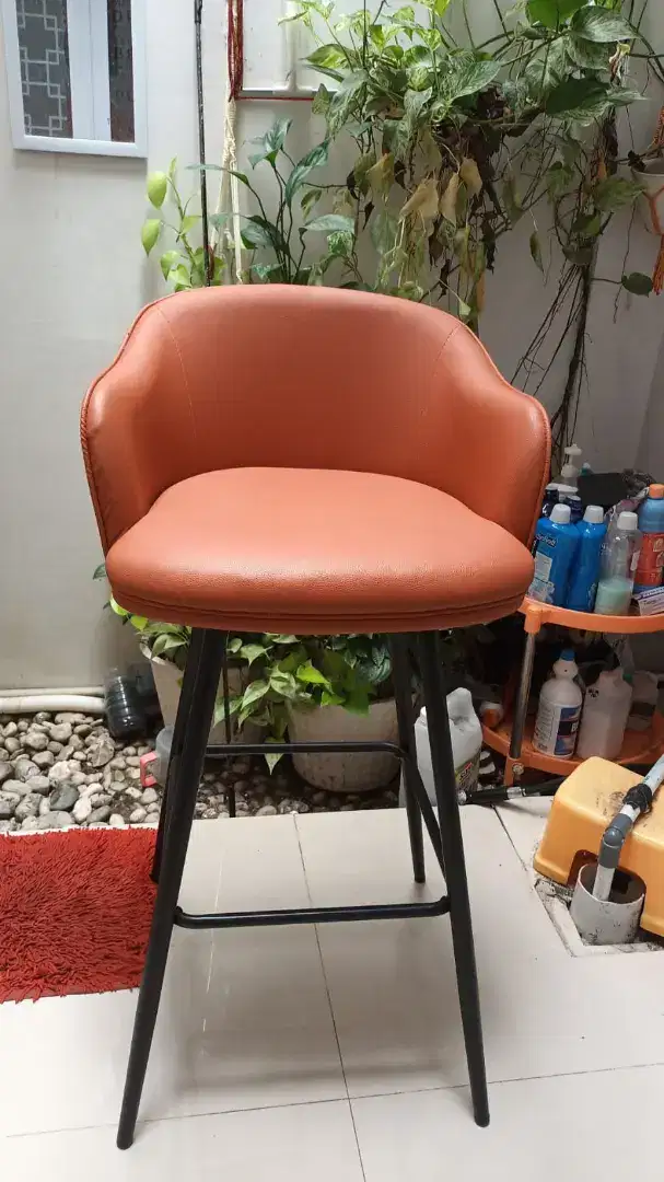 Kursi Bar Inf**ma