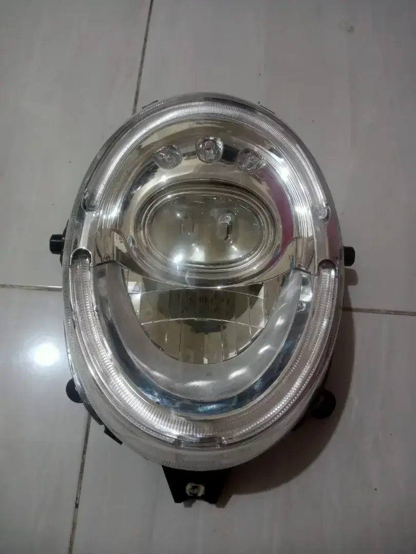 lampu depan Scoopy fi LED Orisinil