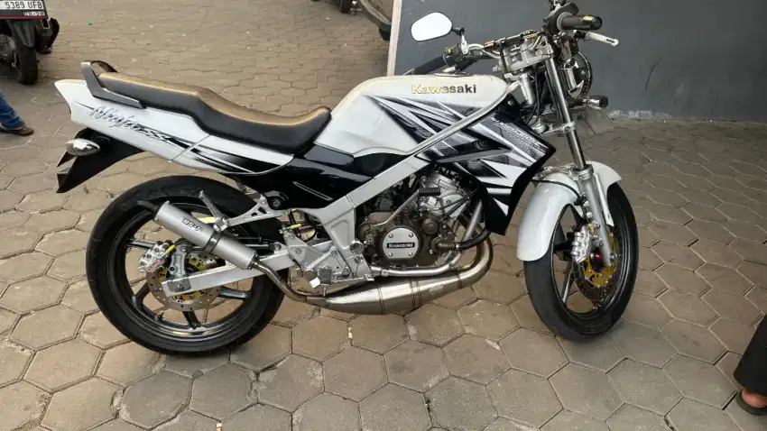NINJA R 2013 PUTIH ALBINO KUMPLIT