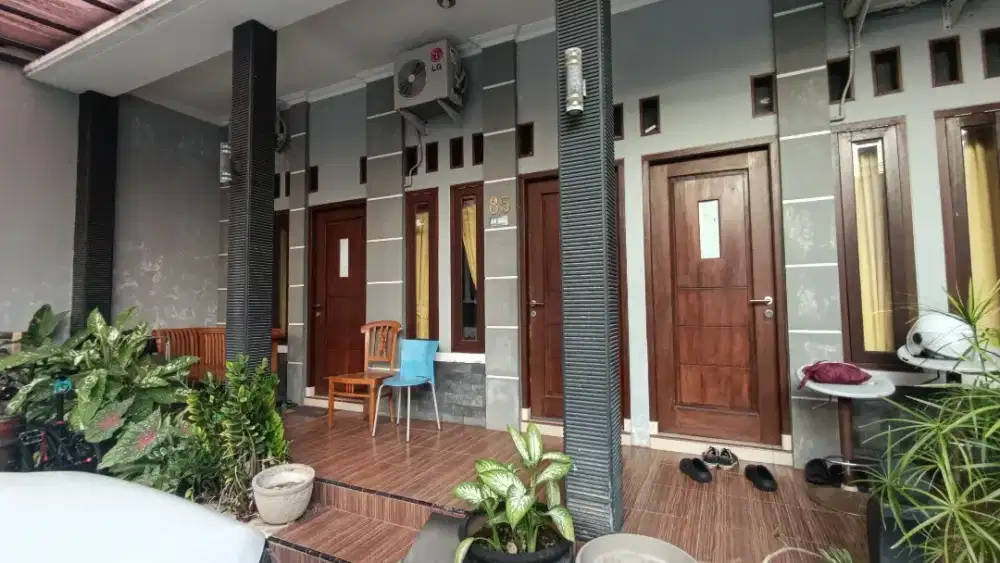 Jual Rumah Kost Istimewa 3 Pintu isi Komplit