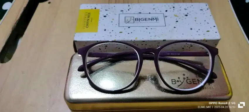 Bigenmi Frame kacamata ion nano