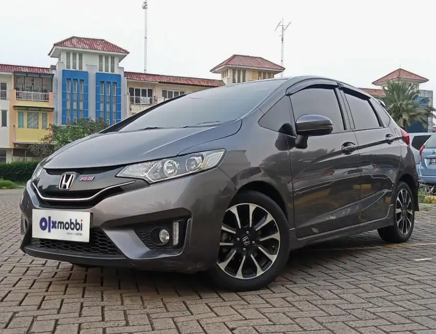 TDP 9,JT Honda Jazz 1.5 RS Bensin-MT Abu 2017