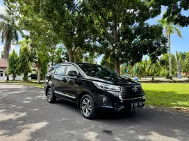 Kijang Innova 2.4 V Luxury M/T 2021