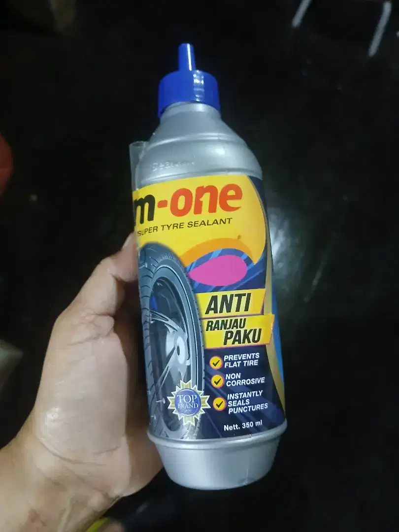 Jual oli ban tubles isi 350 ml dan 500 ml utk ban motor dan mobil