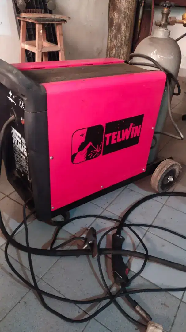 Mesin las Telwin MIG 180/2