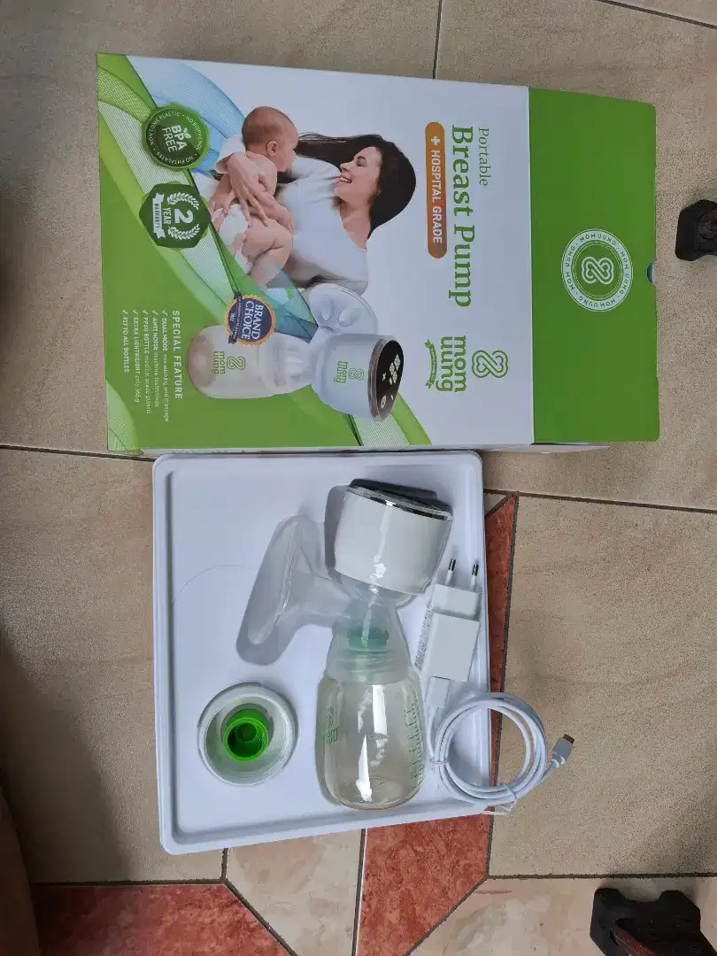 Pumping asi ibu & anak. Pumpee asi. Pumping asi