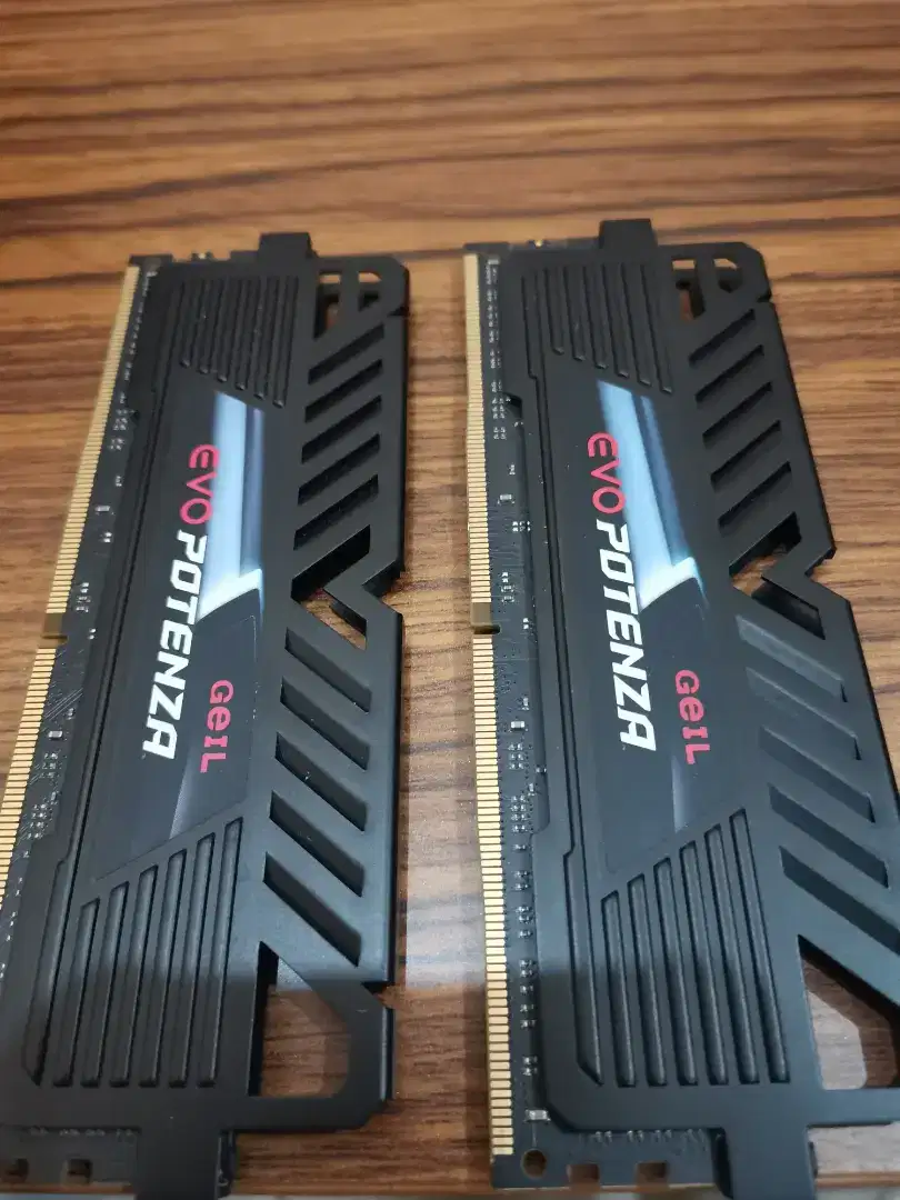 RAM DDR4 Geil Evo Potenza 2x4GB