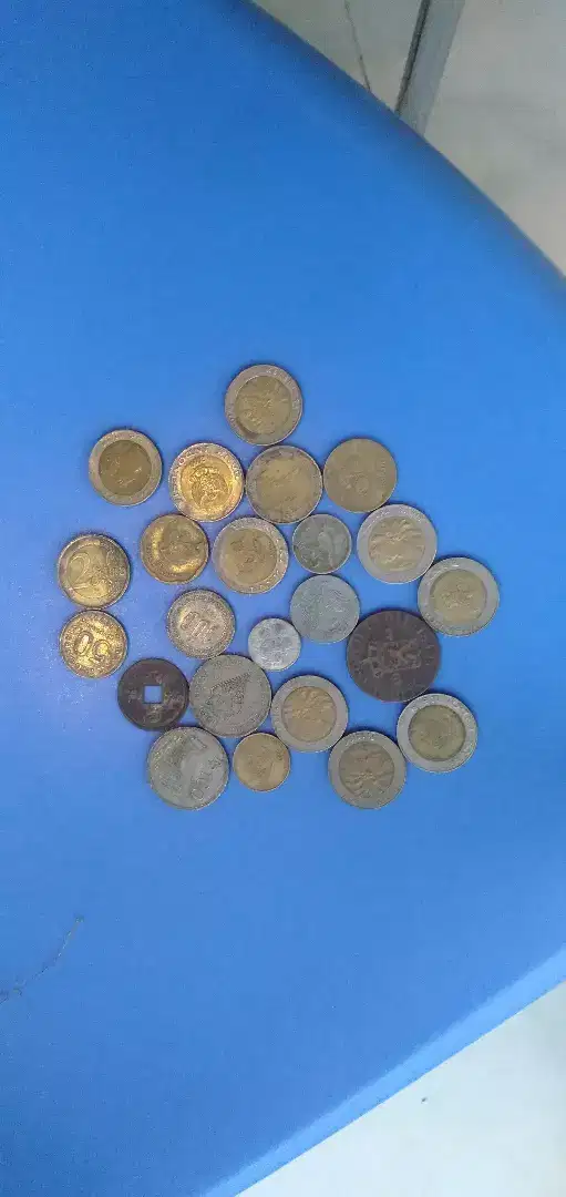 Di jual semua macam koin lama  yg paham dan kolektor aja