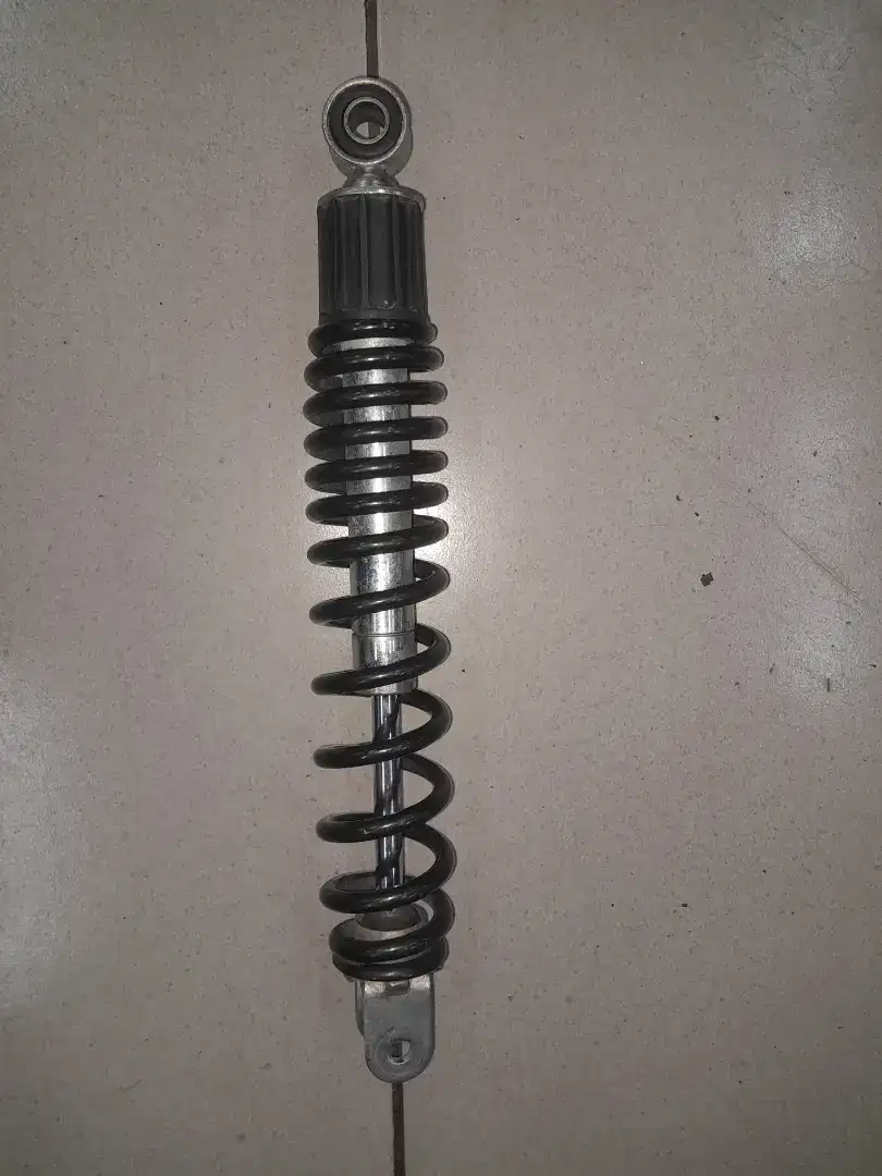 Shockbreaker original Yamaha copotan Grand Filano mulus like new