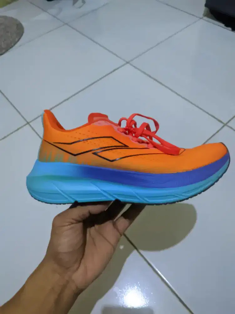 Sepatu Mills Running Enermax Stream