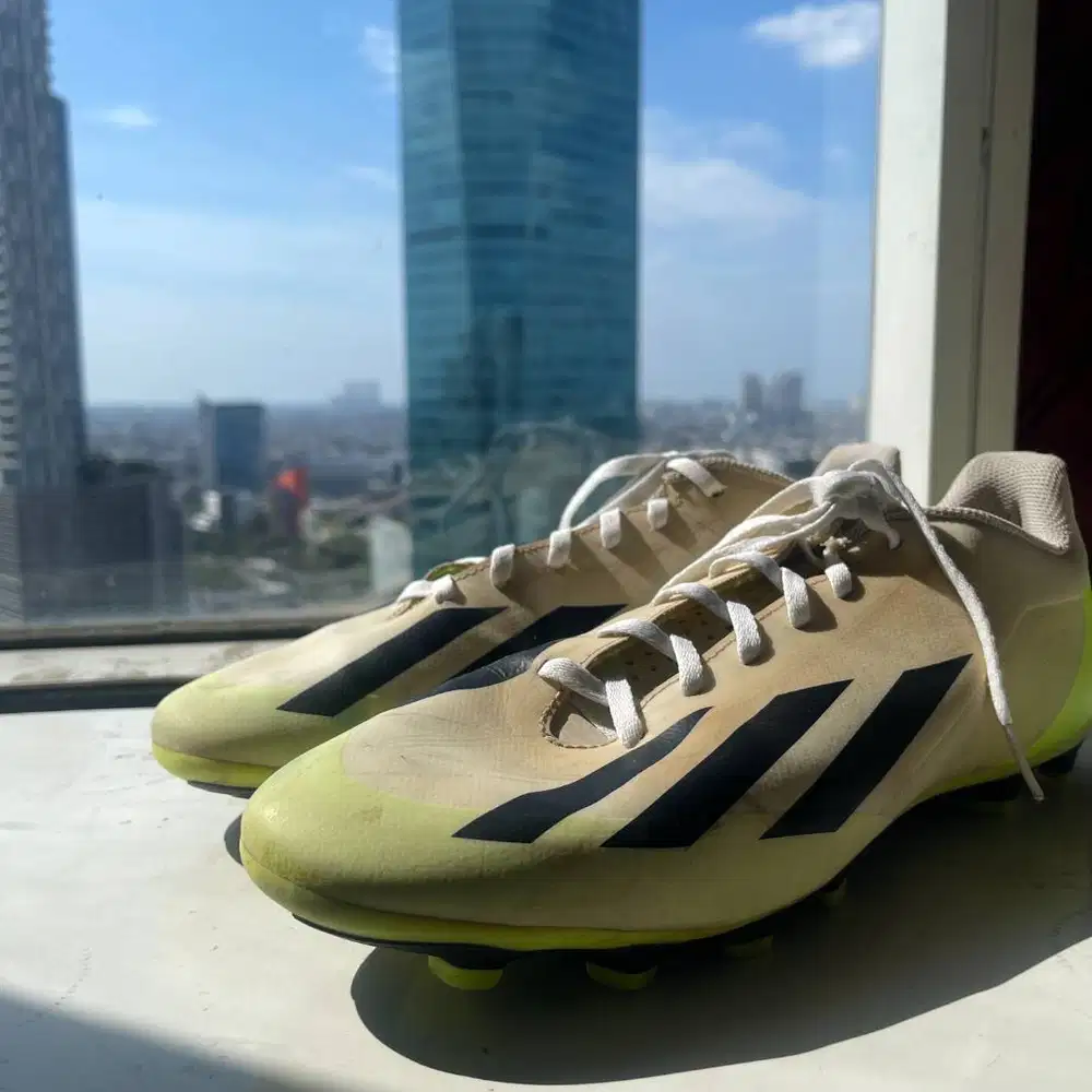 Adidas X Crazyfast.4 FxG – White Black Lemon HQ4535 Original Second