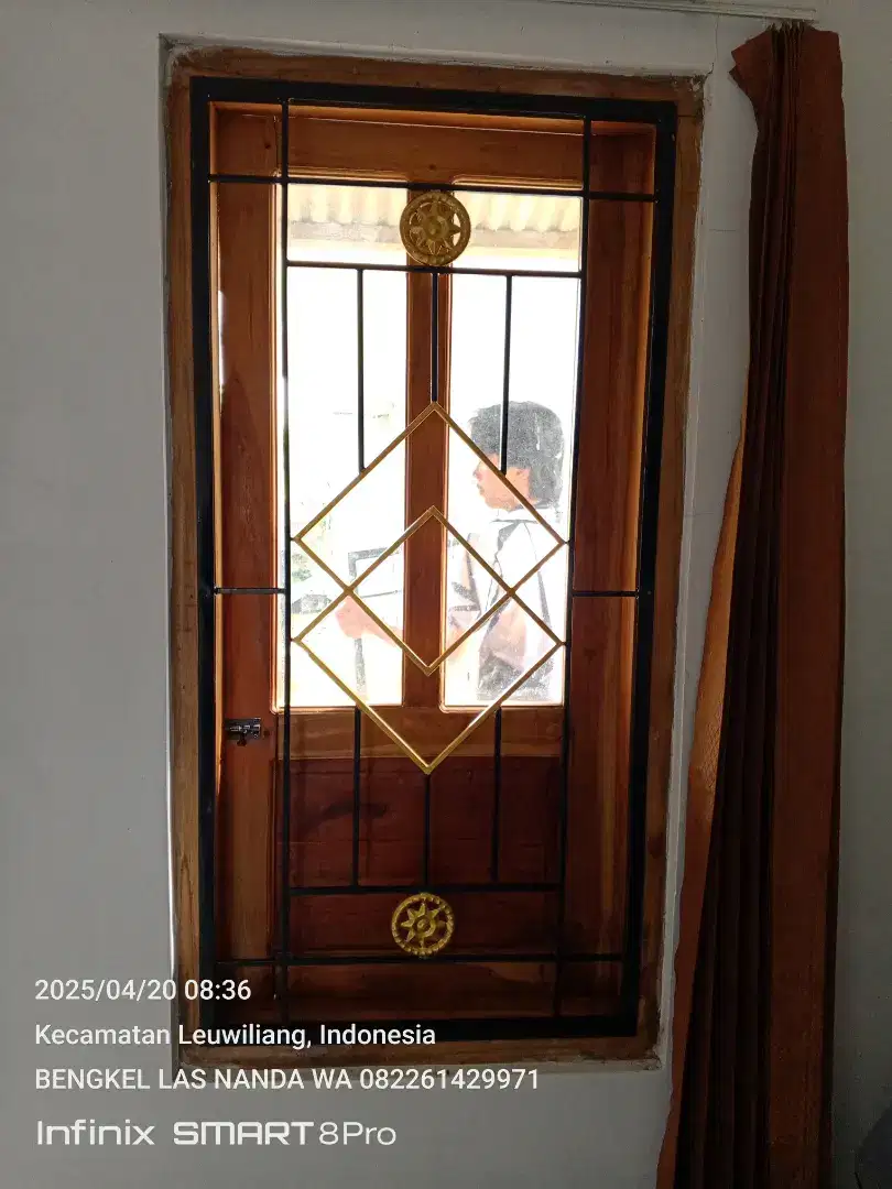 Tralis jendela minimalis modern
