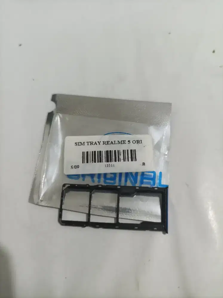 Simtray ori warna biru realme 5