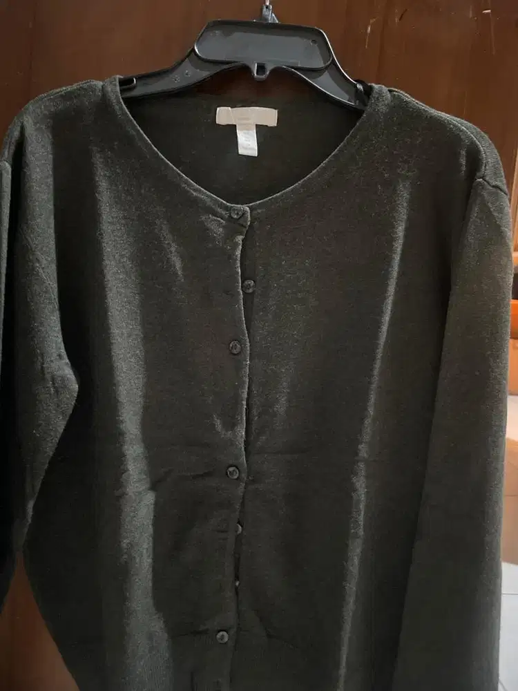 H&m army women cardigan