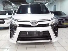 Toyota Voxy 2018 Bensin