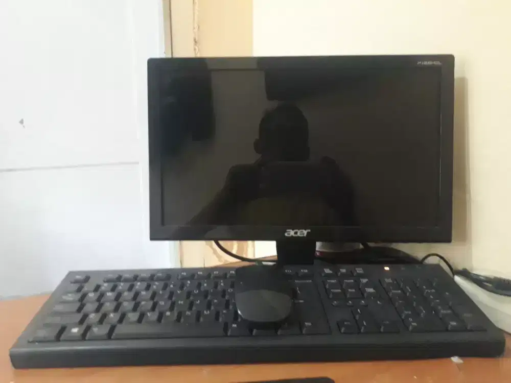 Dijual komputer ACER lengkap