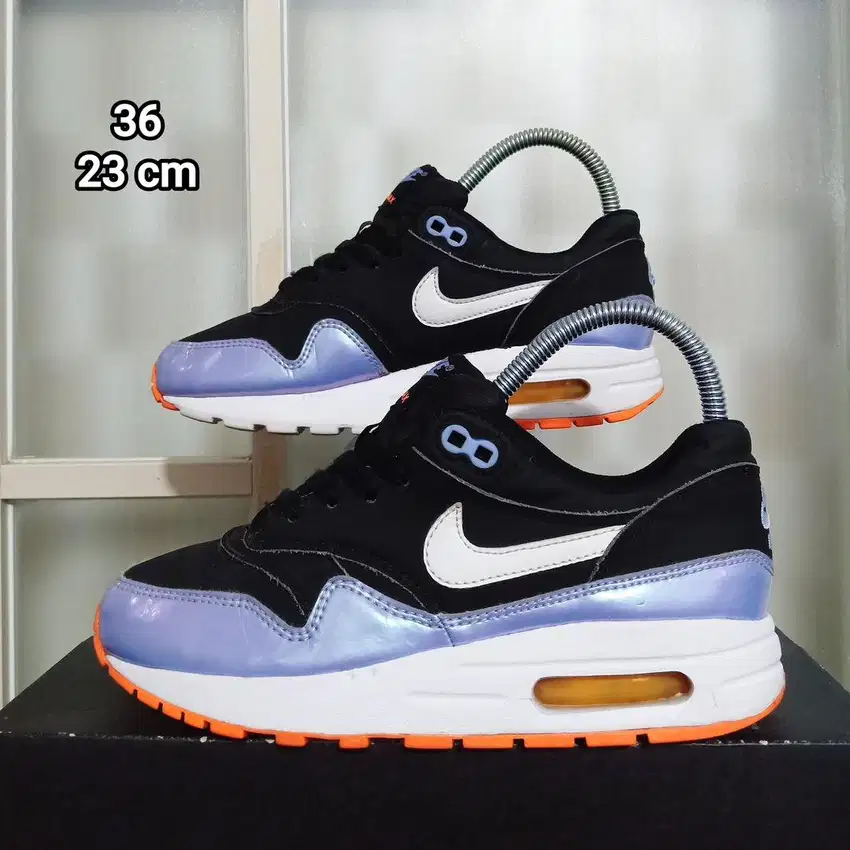 Nike Airmax One
