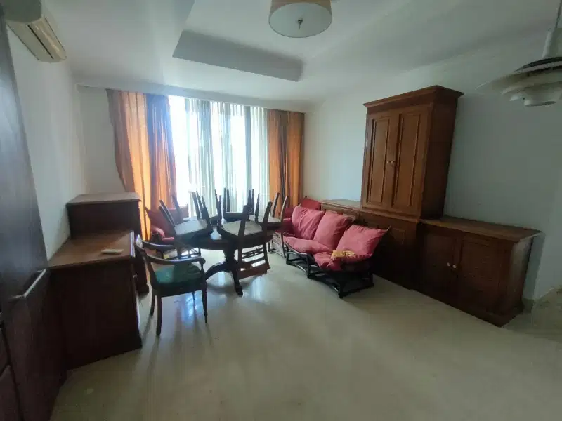 dijual residence 8 SCBD Sudirman Jakarta 170m 2br+1  8M