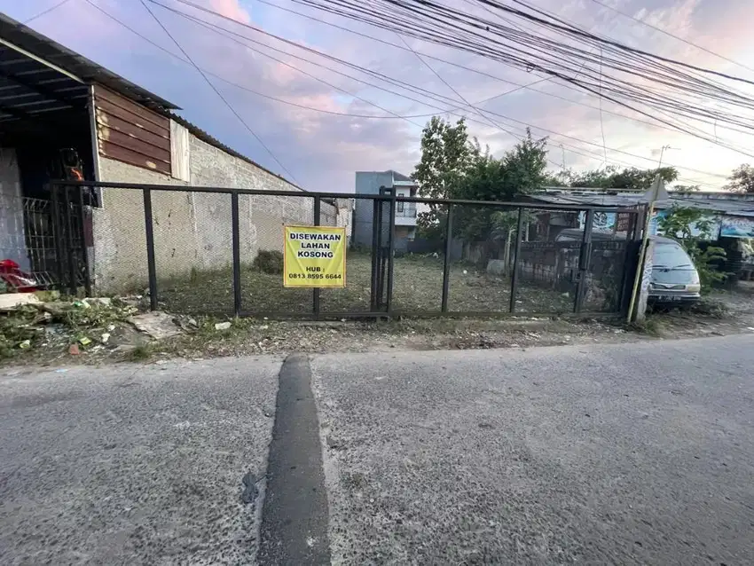 Dijual Tanah Kosong dan Rumah di Pinggir Jalan Lokasi Strategis, Depok