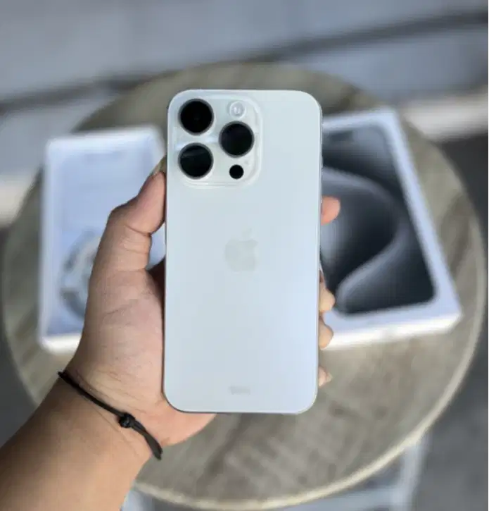 iphone 15 pro max titanium white no minus