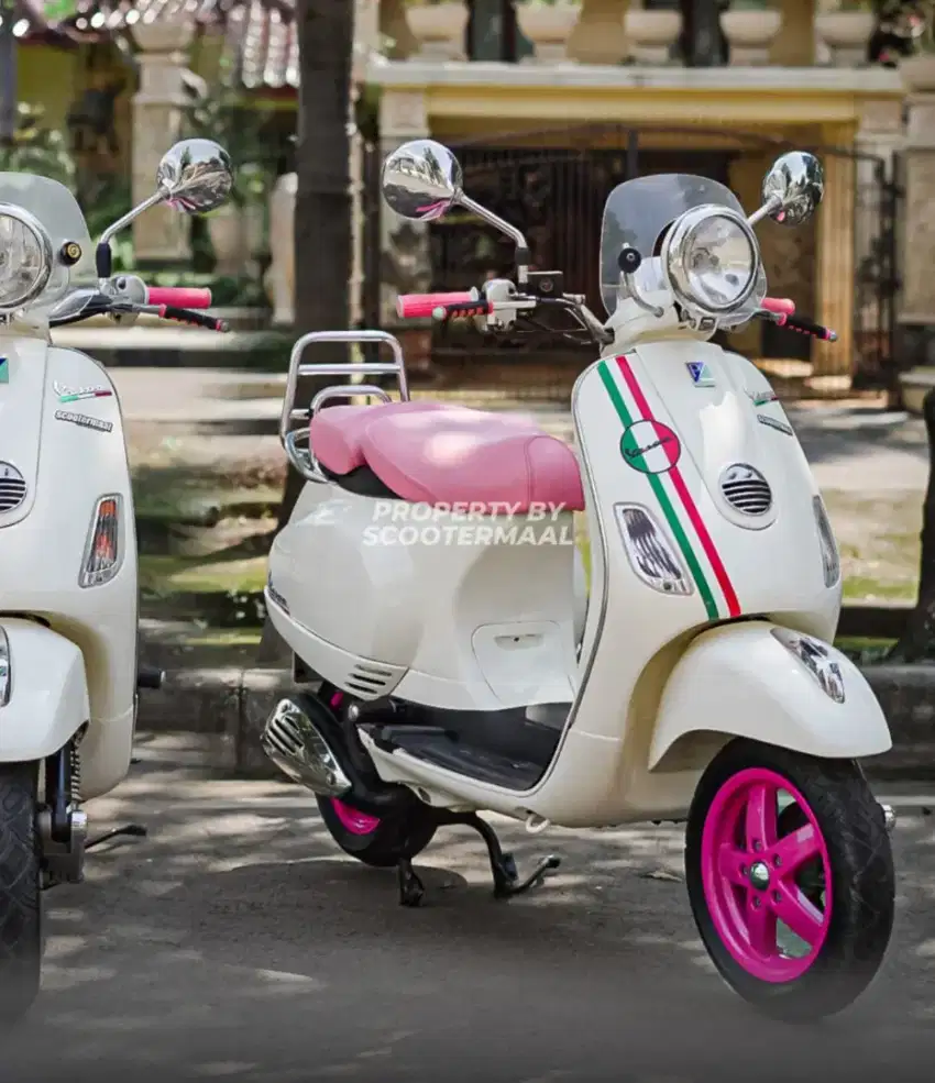 PIAGGIO VESPA LXV 3V PERFECT CONDITION