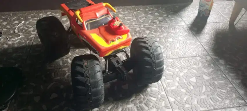 Monster Jam Mega El Toro Loco All-terrain Remote Control 1:6 scale