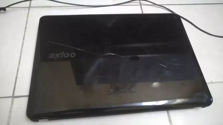 Leptop core i3 2350 Axioo HNM
