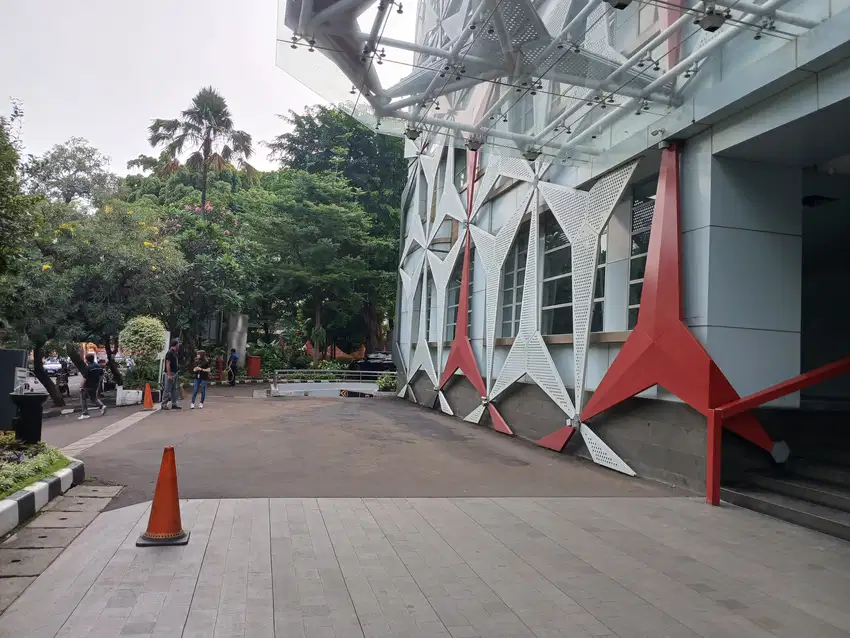 Sewa Kantor Strategis Dekat Transportasi Umum Menteng Jakarta Pusat