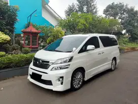 Toyota Vellfire 2015 Bensin