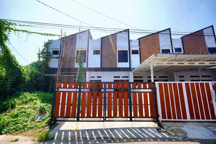 Rumah Minimalis 2 Lantai 10 Menit ke RS Sari Asih Dibantu KPR J-22496