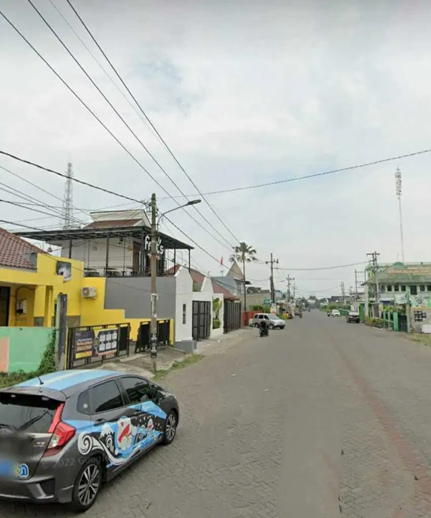 Komersial Area Row 4 Mobil! Dijual Tanah Monginsidi Sidoarjo