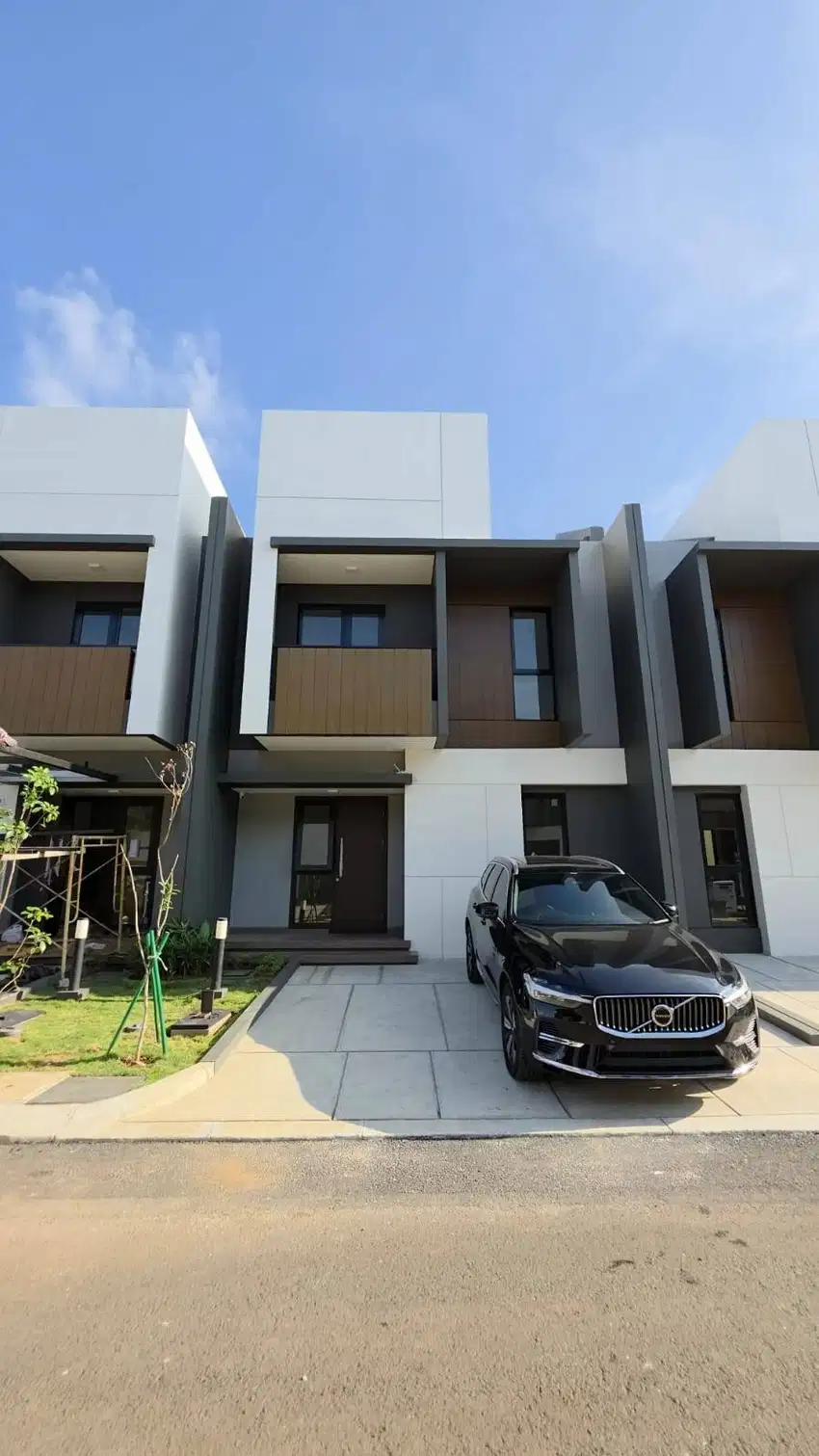 Disewakan Rumah Brand New di Cluster Regia Summarecon Crown Gading
