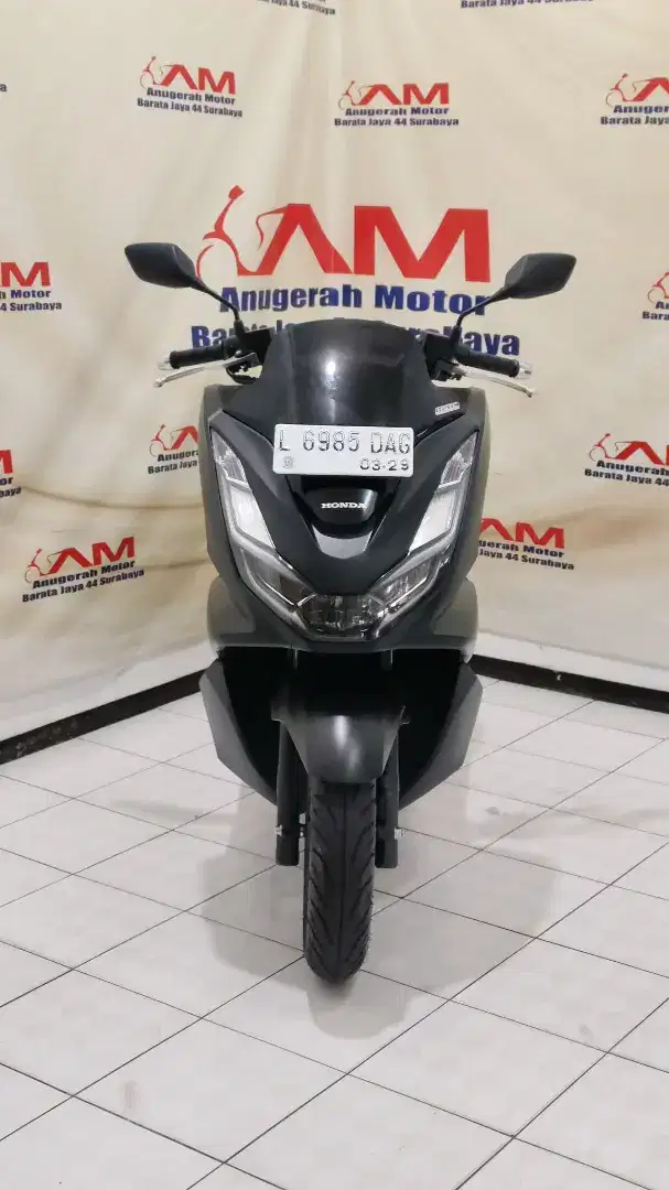 Istimewa  Honda PCX 160 ABS Tahun 2024