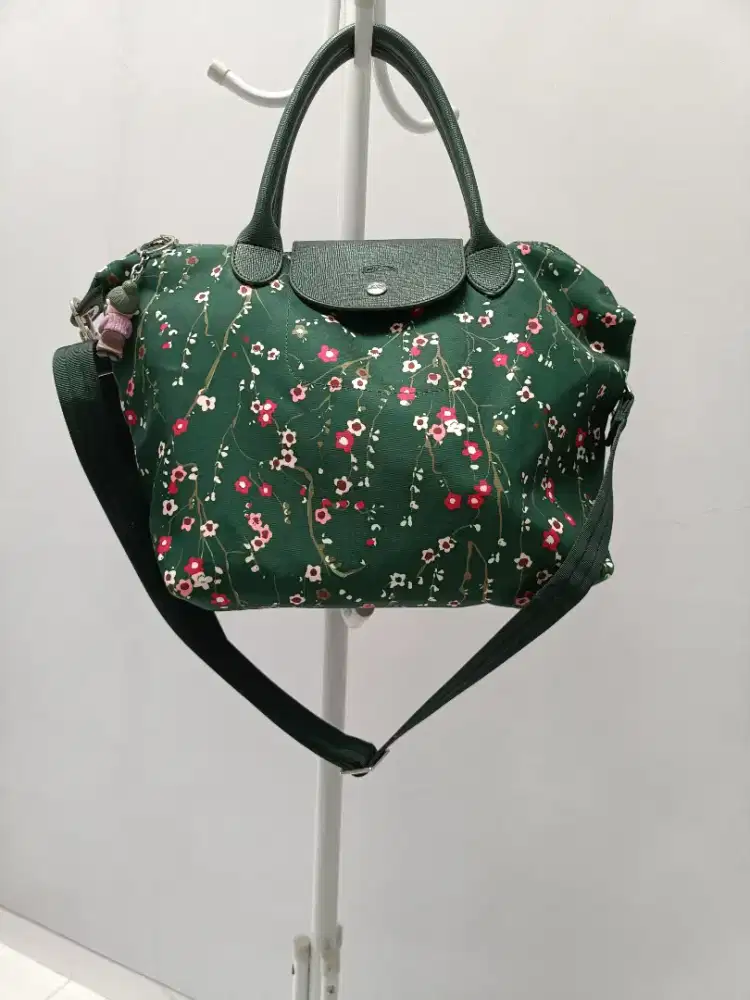 Long Champ Sakura Semi Premium