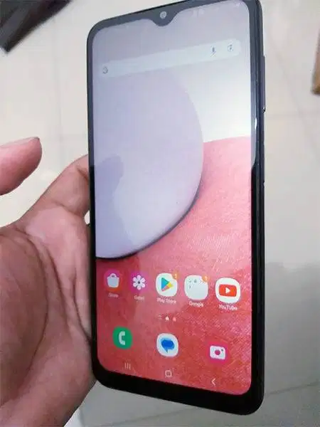 samsung A13 /4GB/128GB android versi 14.
