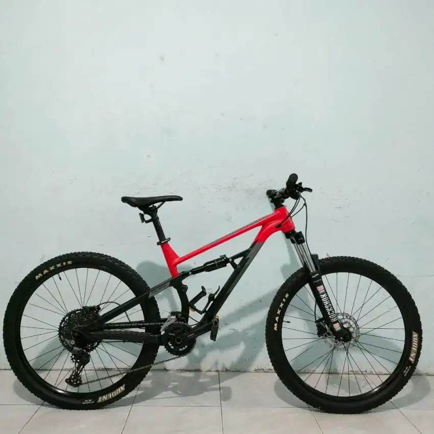Dijual Sepeda Polygon Siskiu D5 Full Suspensi Kondisi Like New