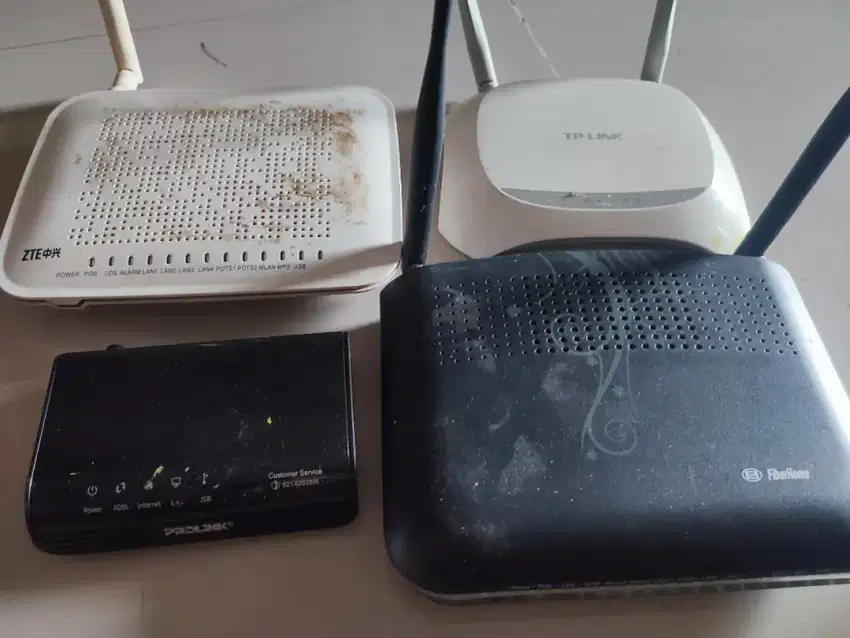 Router bekas , fiber home, tp link, dll
