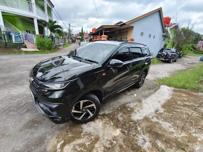 Rush S trdsportivo automatic wrn hitam tahun 2021